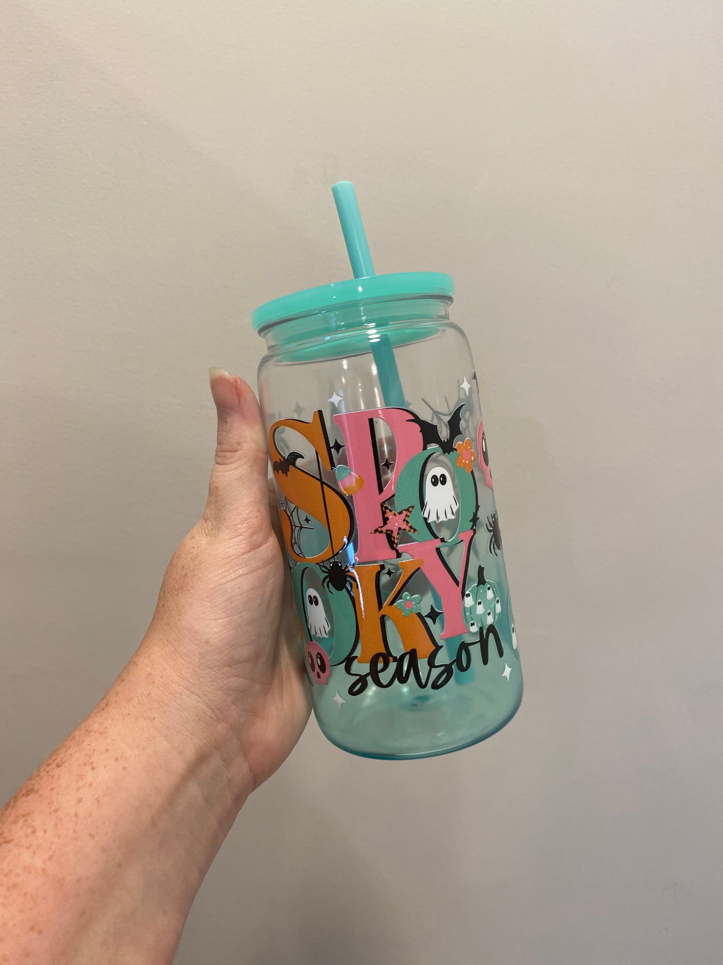 Ready to ship - 16oz plastic cup w/lid
